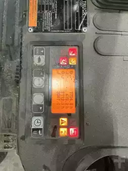 Propane Forklifts 2020  Toyota 8FGCU30 (2)