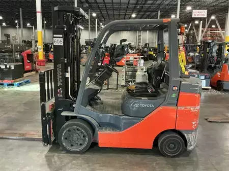 Propane Forklifts 2020  Toyota 8FGCU30 (1)