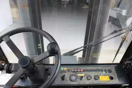 Chariots élévateurs GPL 2017  Mora M80C (10)