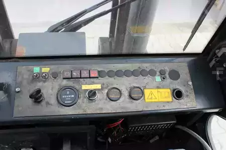 Chariots élévateurs GPL 2017  Mora M80C (18)
