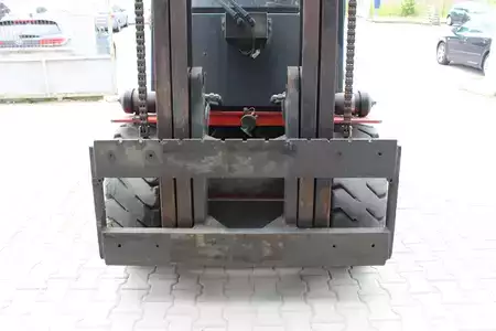 Chariots élévateurs GPL 2017  Mora M80C (7)