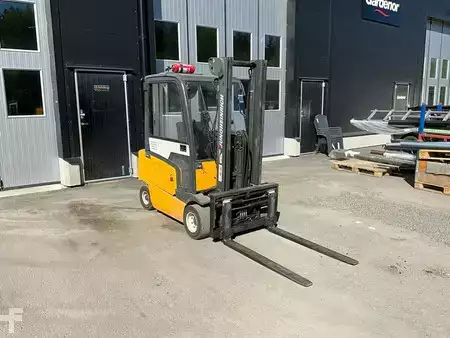 Empilhador diesel 2002  Jungheinrich EFG-Vac 16 (3)