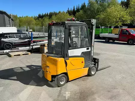 Empilhador diesel 2002  Jungheinrich EFG-Vac 16 (6)