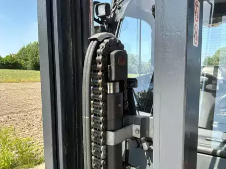 Diesel heftrucks 2019  Linde H30 EVO (11)