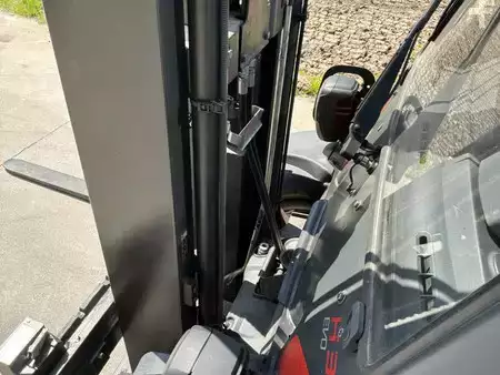 Diesel heftrucks 2019  Linde H30 EVO (13)