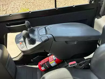 Diesel heftrucks 2019  Linde H30 EVO (26)