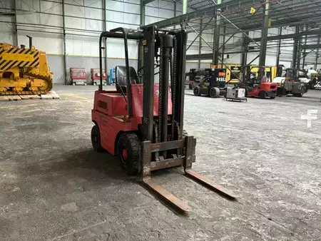 Diesel heftrucks - Steinbock Boss DFG2C/L (4)