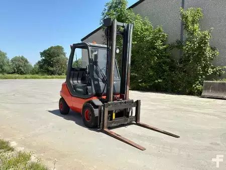 Diesel heftrucks 2001  Fenwick H30D 03 (3)