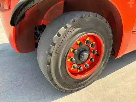 LPG heftrucks 2015  Linde H40 EVO (17)
