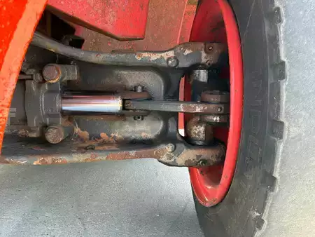 LPG heftrucks 2015  Linde H40 EVO (18)