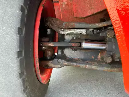 LPG heftrucks 2015  Linde H40 EVO (19)