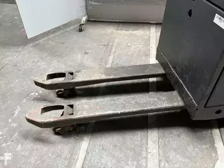 Handpalletwagens 1999  Fenwick N20 (11)