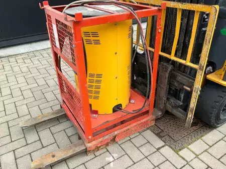4-wiel elektrische heftrucks 2013  TCM FTB20-7 (14)