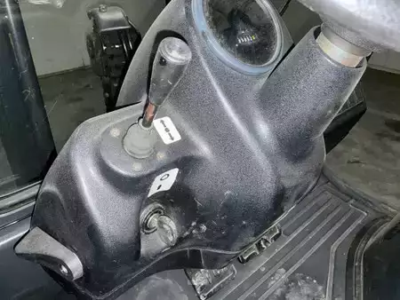 LPG VZV 2005  Fenwick H16T-03 (12)