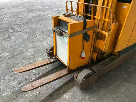 4-wiel elektrische heftrucks 1987  Jungheinrich ETH A 12.5G 115-530 OZ (13)