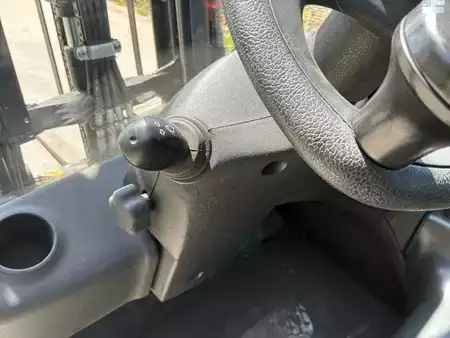 4-wiel elektrische heftrucks 2019  Linde E25-01 (24)