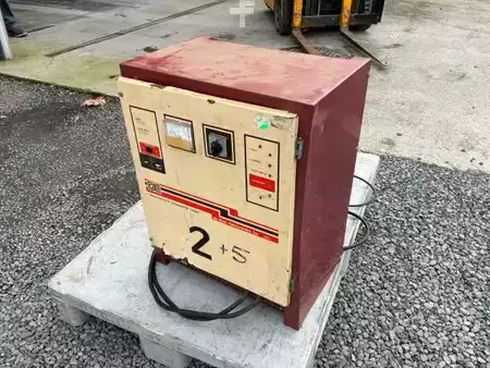 Elektryczne 3-kołowe 1991  Steinbock Boss LE13-50 MK IV-A-1 (27)