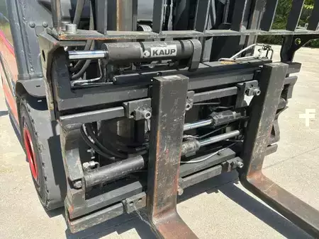 4-wiel elektrische heftrucks 2019  Linde E25-01 (11)