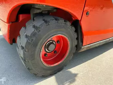 4-wiel elektrische heftrucks 2019  Linde E25-01 (17)