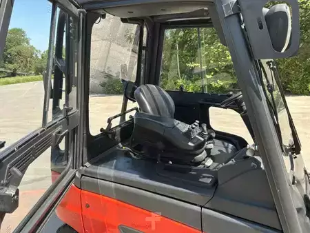 4-wiel elektrische heftrucks 2019  Linde E25-01 (37)