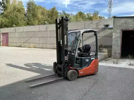 Sähkö - 3 pyör 2019  Toyota Traigo 48 16/8FBEK16T (1)