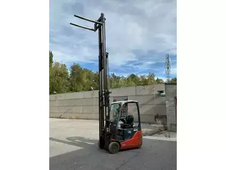 Sähkö - 3 pyör 2019  Toyota Traigo 48 16/8FBEK16T (2)