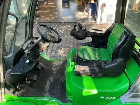Chariots élévateurs diesel 2014  Cesab M335G (7)