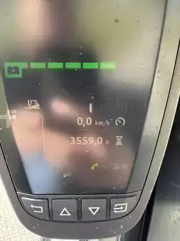 Elektromos 4 kerekű 2017  Linde E50HL-01 (5)
