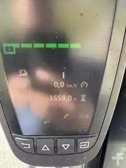 Elektromos 4 kerekű 2017  Linde E50HL-01 (6)
