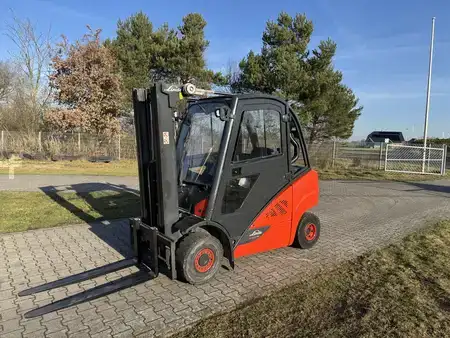 Dieselstapler 2018  Linde H25D-02 (1)