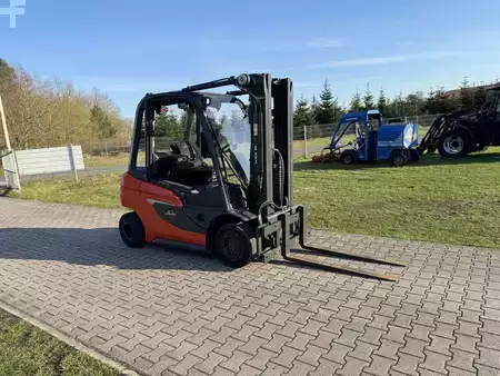 Dieselstapler 2021  Linde H25D-01/1202 (5)