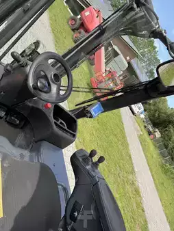 Elektro 4 Rad 2015  Linde E18PH-02 EVO (5)