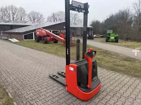 Hochhubwagen 2022  Linde L12 Neugerät (2)