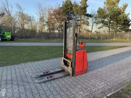 Hochhubwagen 2020  Linde L14 (1)