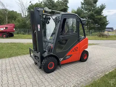 Dieselstapler 2016  Linde H25D-02 EVO (1)