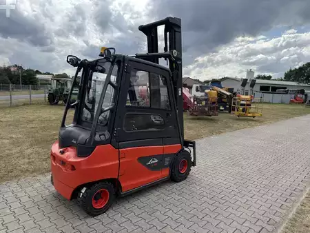 Sähkö - 4 pyör 2017  Linde E30 Batterie neu (3)