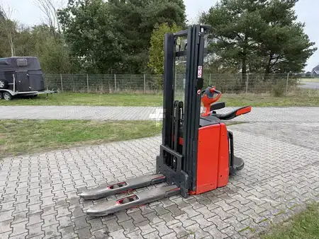 Magasemelésű béka 2021  Linde L16  AP (1)