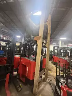 Reach Trucks 2015  Raymond 750-R45TT (2)