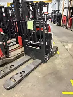 Electric Pallet Jacks 2024  Bobcat BER30S-9 (1)