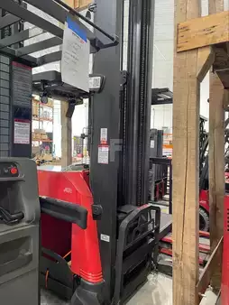 Reach Trucks 2015  Raymond 750-R45TT (2)