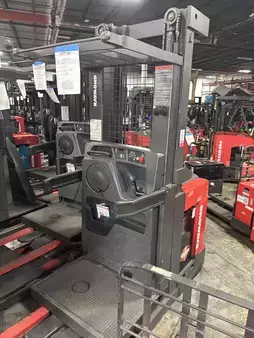 Order Picker 2015  Raymond 540-OPC30TT (4)
