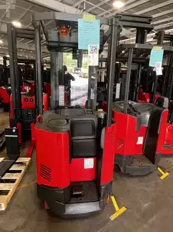 Montacargas Retráctil  Raymond EASI-R40TT (3)