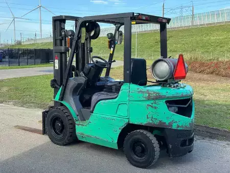 Carretilla elevadora diésel 2006  Mitsubishi Triplo Freelift FG25N (3)
