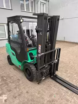 LPG VZV 2021  Mitsubishi FG25N (1)