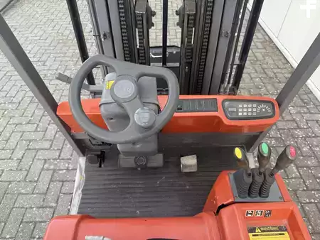 Elektro tříkolové VZV  BT CBE15T (11)