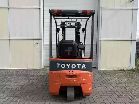 Elektro tříkolové VZV 2008  Toyota 7FBEST15 (7)