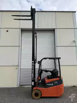 Elektro tříkolové VZV 2008  Toyota 7FBEST15 (19)