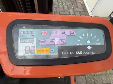 Elektro tříkolové VZV 2008  Toyota 7FBEST15 (21)