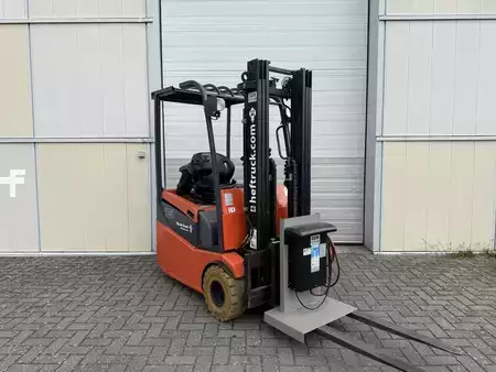 Elektro tříkolové VZV 2008  Toyota 7FBEST15 (2)
