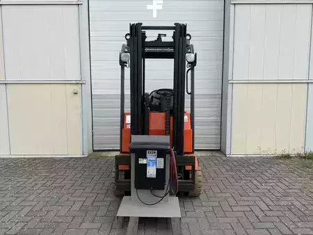 Elektro tříkolové VZV 2008  Toyota 7FBEST15 (3)